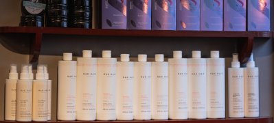 hair-loss-products-at-Cochrane-Co-Salon-in-Holborn